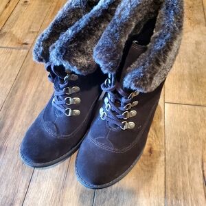 Clarks Women's Dark Brown Winter Boots with Faux Fur